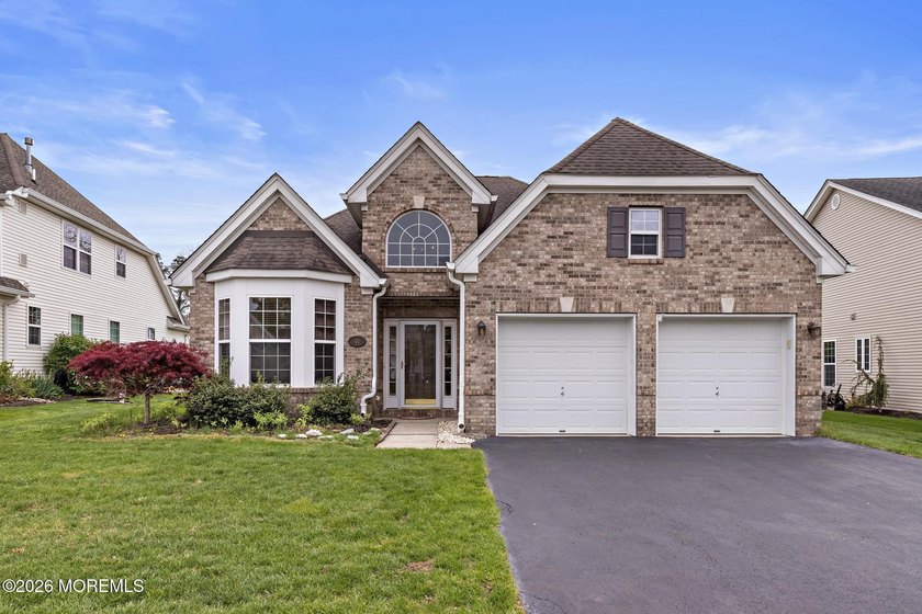 Welcome home to this over 2200 square feet 2-bedroom, 2 - Beach Home for sale in Manahawkin, New Jersey on Beachhouse.com