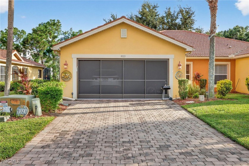 Beautiful 3 bedroom, 2 bathroom villa in a gated community with - Beach Home for sale in Lehigh Acres, Florida on Beachhouse.com