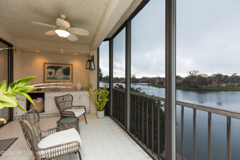 Beautiful views of the 14 acre lake surround you in this - Beach Condo for sale in Jacksonville, Florida on Beachhouse.com