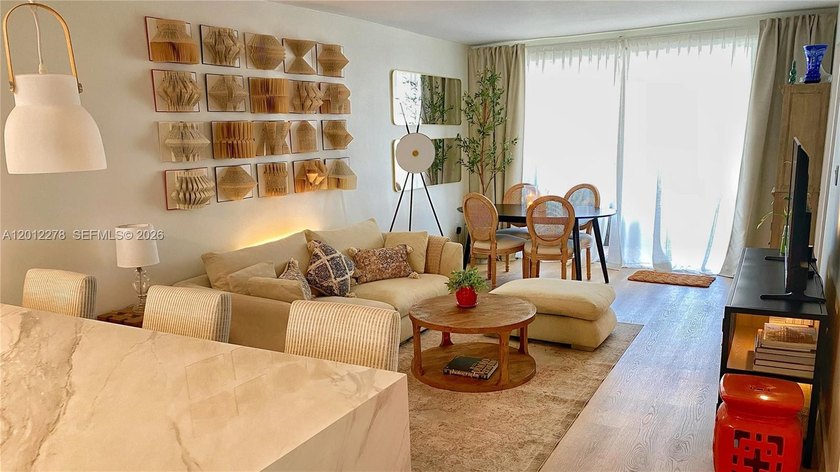 Renovated 2BR/1.5BA on iconic Lincoln Road -- move-in ready, all - Beach Condo for sale in Miami Beach, Florida on Beachhouse.com