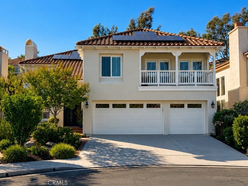 Welcome to this elegant 5-bedroom, 4.5-bathroom home offering - Beach Home for sale in Rancho Santa Margarita, California on Beachhouse.com