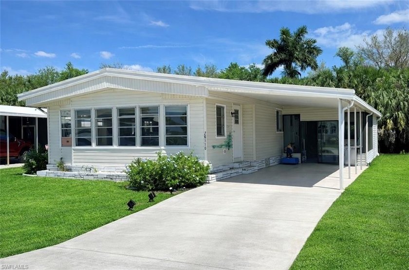 This 2-bedroom, 2-bath manufactured home is located in the - Beach Home for sale in Bonita Springs, Florida on Beachhouse.com