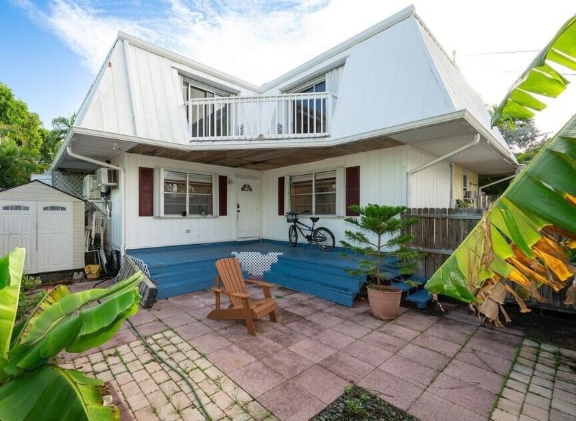 NEW LISTING!  This townhouse is centrally located in Key West - Beach Condo for sale in Key West, Florida on Beachhouse.com