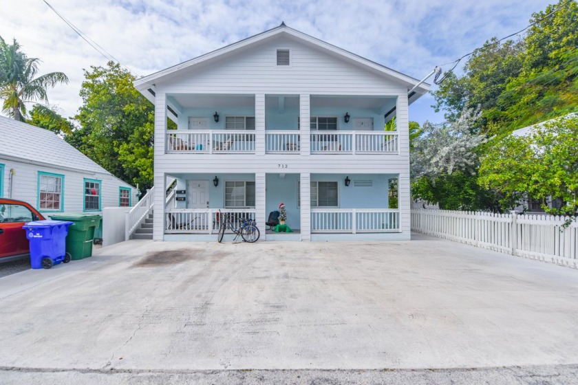 Fully renovated Old Town luxury condo on Solares Hill, the - Beach Condo for sale in Key West, Florida on Beachhouse.com