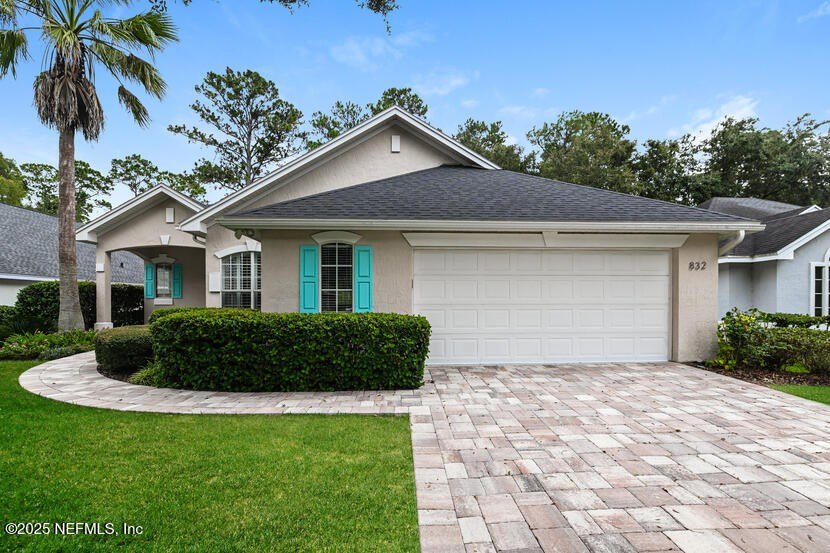 Discover this inviting 3-bedroom, 2-bath home just 1.5 miles - Beach Home for sale in Ponte Vedra Beach, Florida on Beachhouse.com