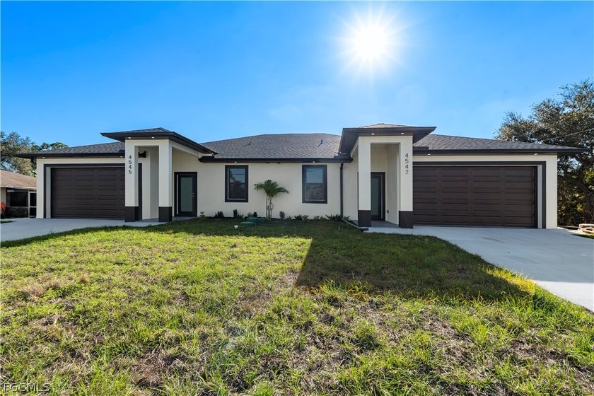 This newly constructed duplex features two identical units, each - Beach Home for sale in Lehigh Acres, Florida on Beachhouse.com