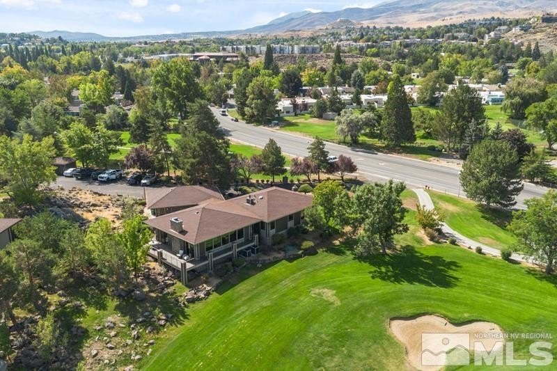 Stunning private one-story home on the 5th hole of the Lakeridge - Beach Home for sale in Reno, Nevada on Beachhouse.com