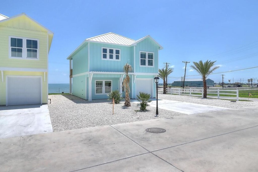 NEW CONSTRUCTION** Spacious floorplan, brand new home in popular - Beach Home for sale in Fulton, Texas on Beachhouse.com