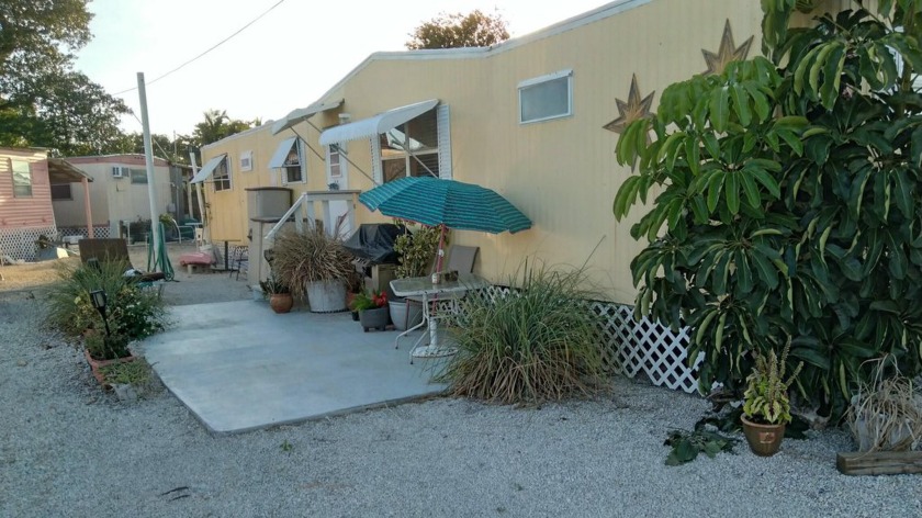 Ready to move in loved 2/2 furnished open floor plan mobile home - Beach Home for sale in Key Largo, Florida on Beachhouse.com