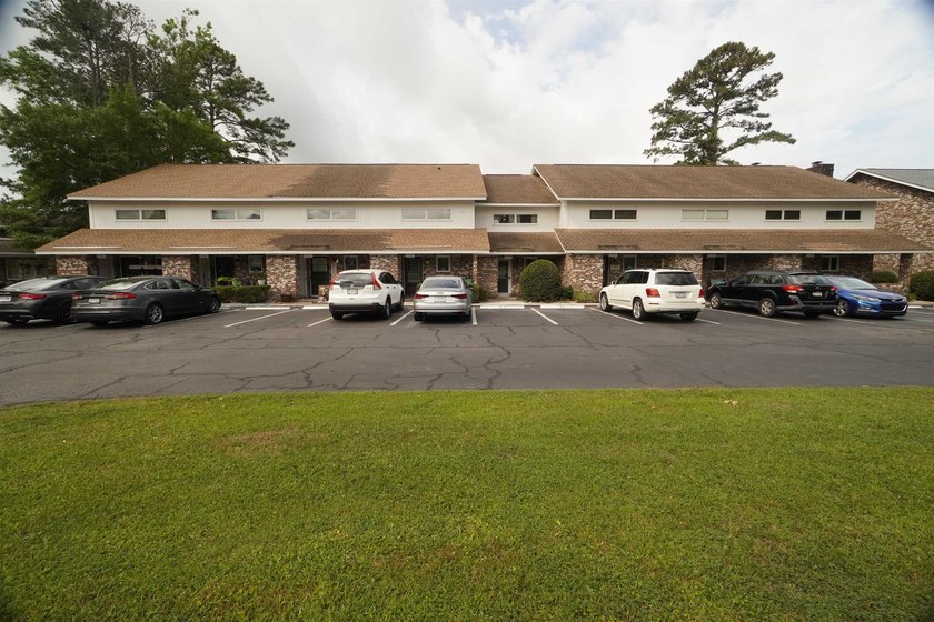 New Price and Freshly Painted! Looking for an affordable beach - Beach Townhome/Townhouse for sale in Surfside Beach, South Carolina on Beachhouse.com