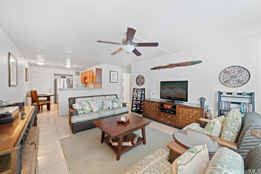 Welcome to unit D306 - a stylishly updated 2-bedroom, 1.5-bath - Beach Condo for sale in Kahului, Hawaii on Beachhouse.com