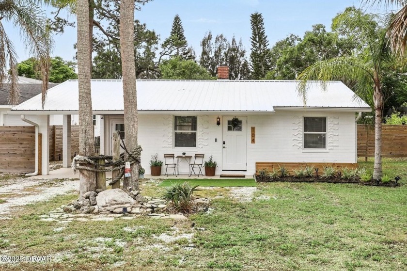 This adorable 2 bed/1 bath home is picture perfect! Fully - Beach Home for sale in New Smyrna Beach, Florida on Beachhouse.com