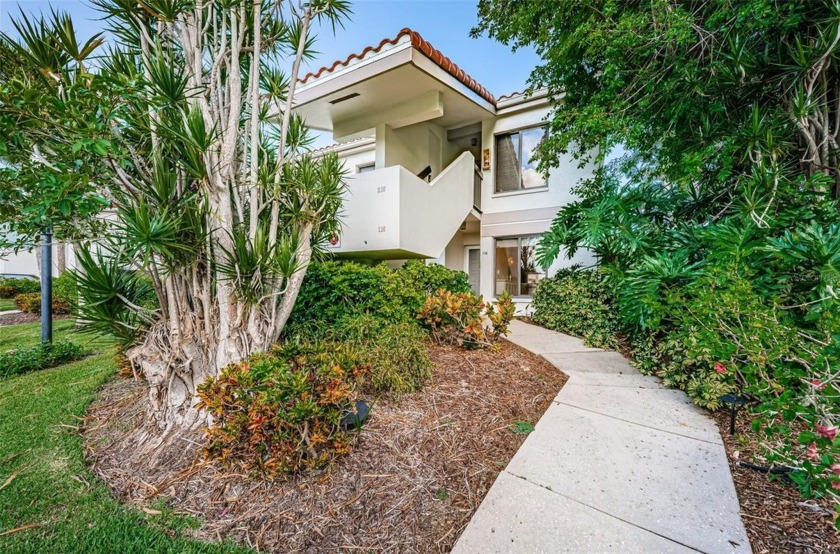 Find paradise in this one-of-a-kind lakefront villa in beautiful - Beach Condo for sale in St. Petersburg, Florida on Beachhouse.com