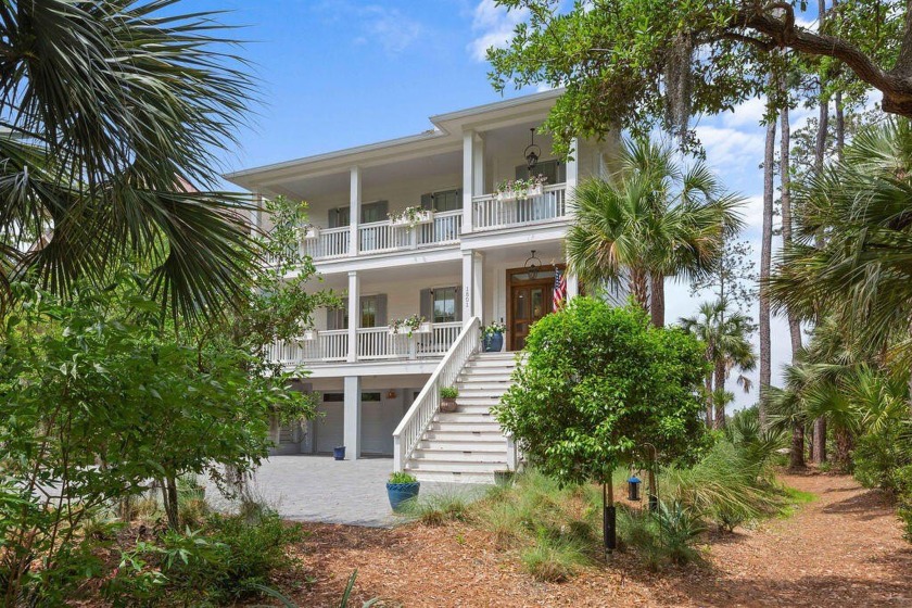 Experience timeless elegance and modern luxury in this - Beach Home for sale in Seabrook Island, South Carolina on Beachhouse.com