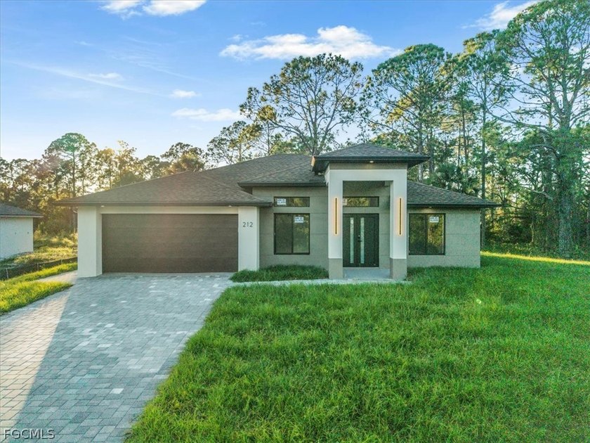 Great Opportunity! Do not miss this opportunity to own this - Beach Home for sale in Lehigh Acres, Florida on Beachhouse.com