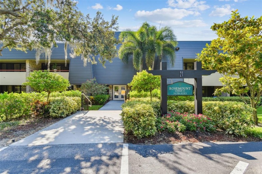 EXECUTIVE SUITE A1 UNIT-This is a great opportunity to own at - Beach Condo for sale in Palm Harbor, Florida on Beachhouse.com