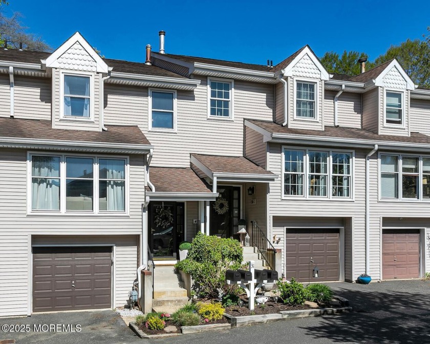 Presenting an exceptional oppurtunity to own a meticulously - Beach Condo for sale in Brielle, New Jersey on Beachhouse.com