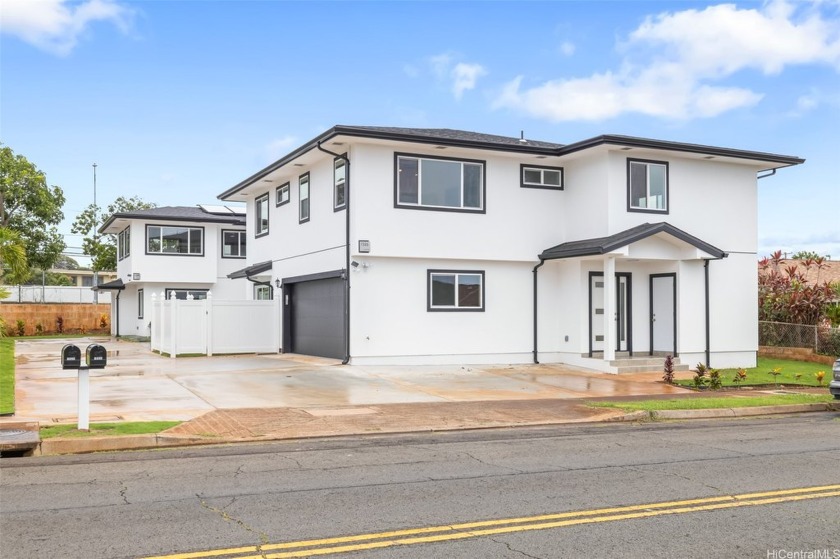 Rarely Available!! Brand new CPR single-family home in Pearl - Beach Home for sale in Pearl City, Hawaii on Beachhouse.com