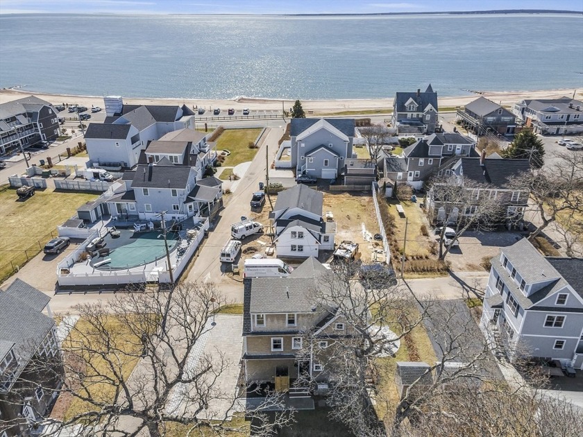 Welcome to Falmouth Heights! This 7-year young Stunning home - Beach Home for sale in Falmouth, Massachusetts on Beachhouse.com