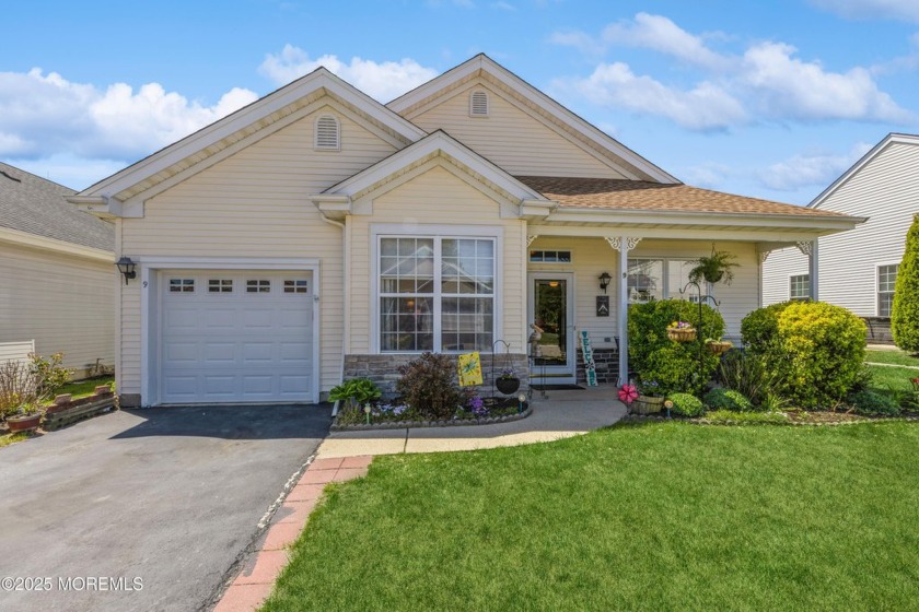 Welcome to HERITAGE BAY at BARNEGAT an intimate 55+ community - Beach Home for sale in Barnegat, New Jersey on Beachhouse.com