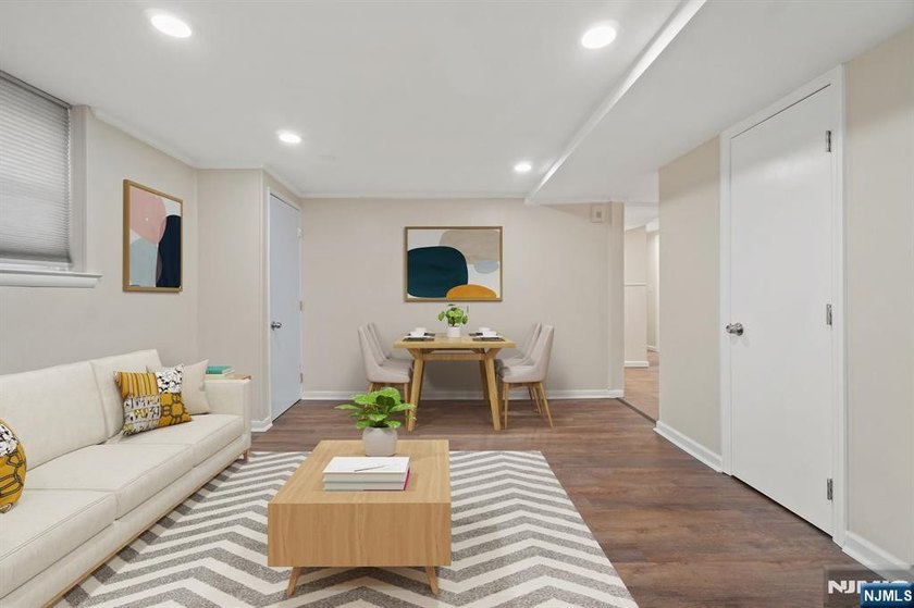 Discover this beautifully updated 2 bedroom, 1.5 bathroom - Beach Condo for sale in Fort Lee, New Jersey on Beachhouse.com