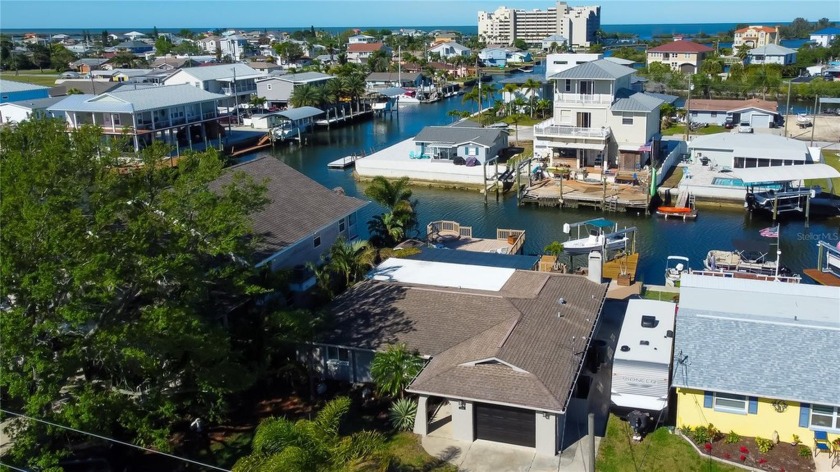 Boater's Waterfront Dream! Welcome to the Hudson canals, where - Beach Home for sale in Hudson, Florida on Beachhouse.com