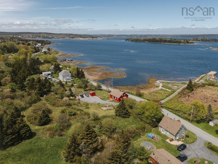 Just two minutes from Hirtles Beach, this classic 1.5 storey - Beach Home for sale in Lower Rose Bay,  on Beachhouse.com