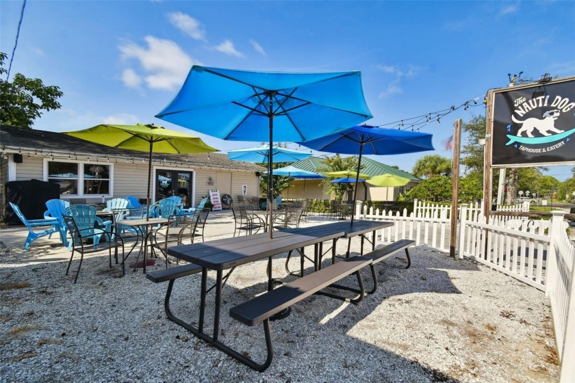 An exceptional opportunity awaits savvy entrepreneurs, whether - Beach Commercial for sale in Palm Harbor, Florida on Beachhouse.com