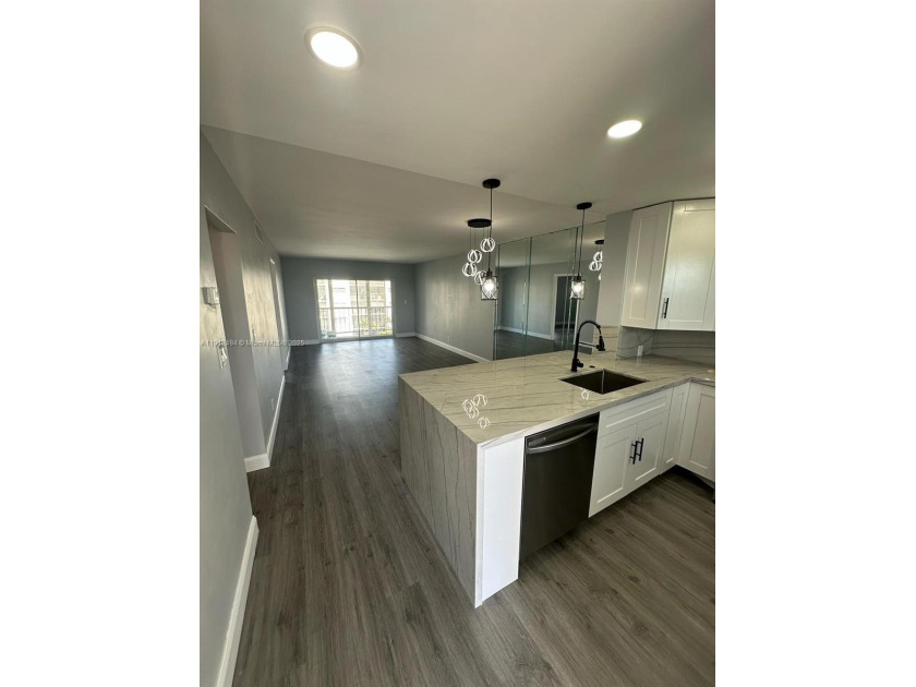 ALL AGES WELCOME! MOTIVATED SELLER! Beautifully renovated 2 bed - Beach Condo for sale in Hallandale Beach, Florida on Beachhouse.com