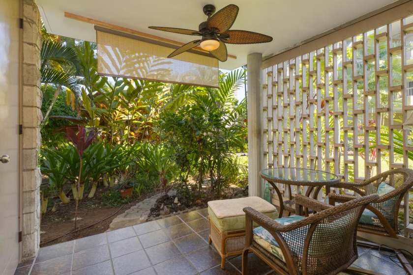 Location, location, location!  This Alii Villas is completely - Beach Home for sale in Kailua Kona, Hawaii on Beachhouse.com