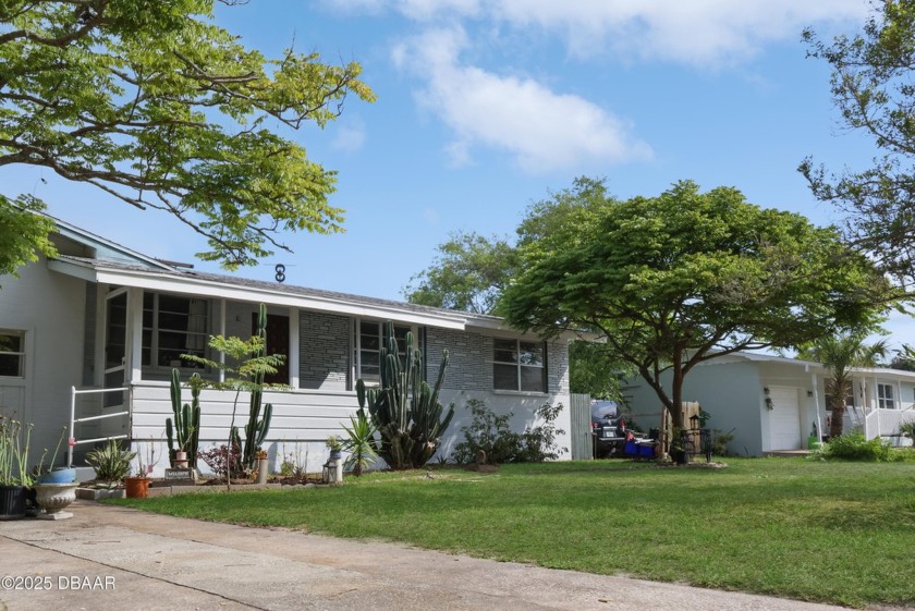 ''Welcome to 199 Rosewood Avenue - a spacious 1,720 sq ft home - Beach Home for sale in Ormond Beach, Florida on Beachhouse.com