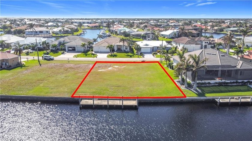 BACK TO MARKET WITH A REDUCED PRICE!! Great opportunity to build - Beach Lot for sale in Punta Gorda, Florida on Beachhouse.com