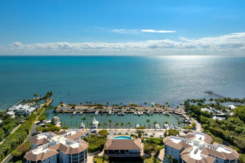 WELCOME TO CORAL HARBOUR CLUB ON PLANTATION KEY! Enjoy a - Beach Home for sale in Plantation Key, Florida on Beachhouse.com