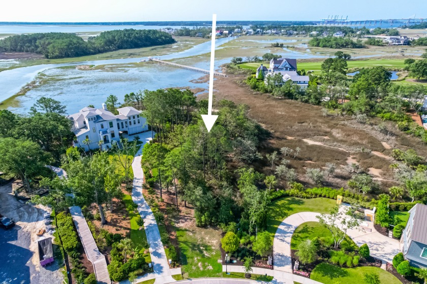 FUll GOLF MEMBERSHIP AVAILABLE ON THIS LOT!Build your dream home - Beach Lot for sale in Charleston, South Carolina on Beachhouse.com