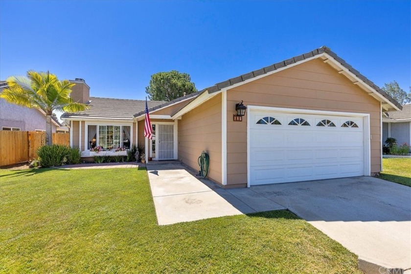Super sweet, single level home in San Marcos Valley Knolls! This - Beach Home for sale in San Marcos, California on Beachhouse.com