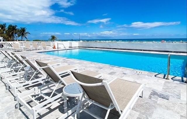 Beautifully updated and fully furnished 1-bedroom, 1-bathroom - Beach Condo for sale in Miami Beach, Florida on Beachhouse.com