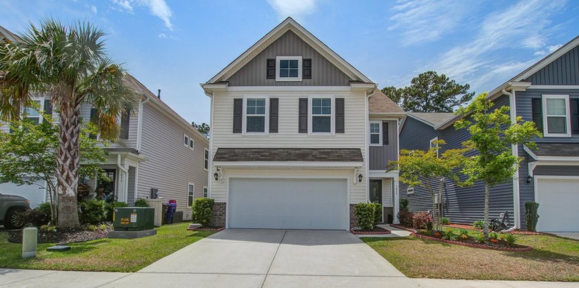 Better Than New, Mount Pleasant's Bees Crossing CommunityBuilt - Beach Home for sale in Mount Pleasant, South Carolina on Beachhouse.com