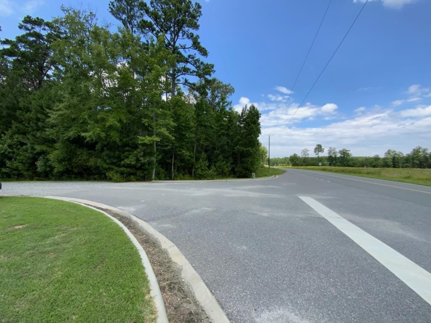 APPROXIMATELY 3.25 ACRES  - CONVENIENTLY LOCATED ON THE - Beach Commercial for sale in Kilmarnock, Virginia on Beachhouse.com