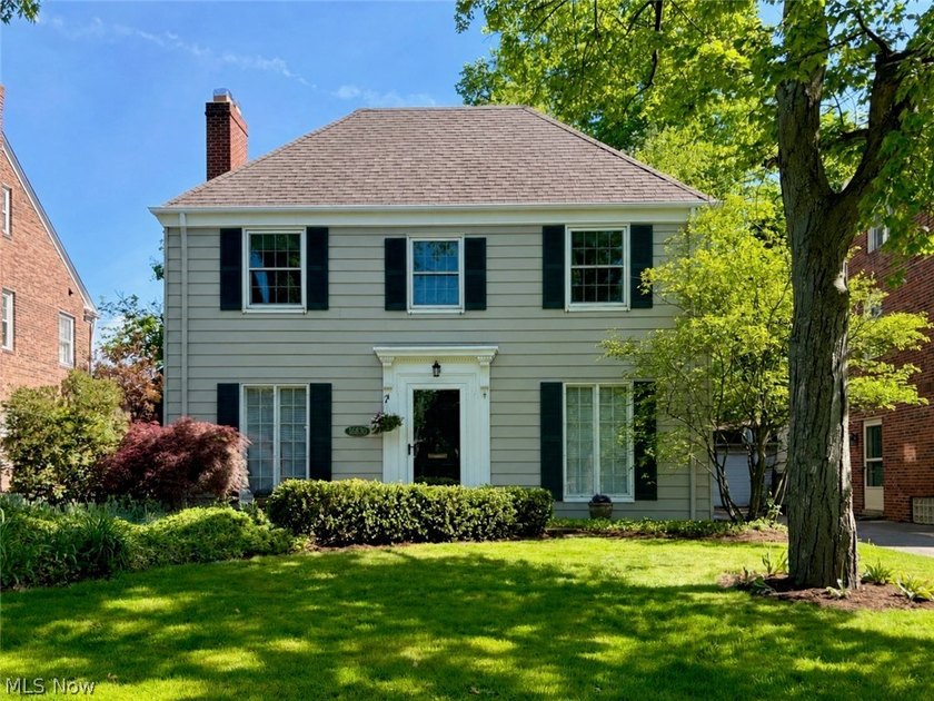 If the kitchen is the heart of your home, prepare to fall in - Beach Home for sale in Shaker Heights, Ohio on Beachhouse.com