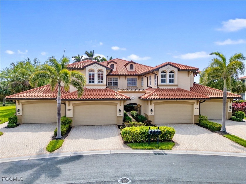 Stunning, impressive, and beautiful are the words you'll use to - Beach Condo for sale in Fort Myers, Florida on Beachhouse.com