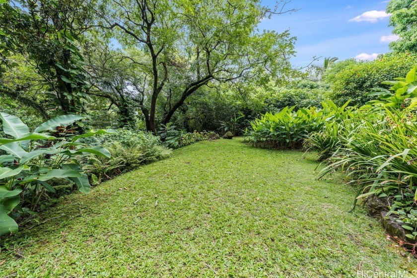 Tucked into the lush, rain-kissed slopes of Nu'uanu Valley and - Beach Acreage for sale in Honolulu, Hawaii on Beachhouse.com