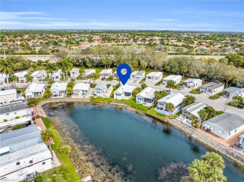 Waterfront Florida Retreat! Experience a breathtaking sunset - Beach Home for sale in Naples, Florida on Beachhouse.com