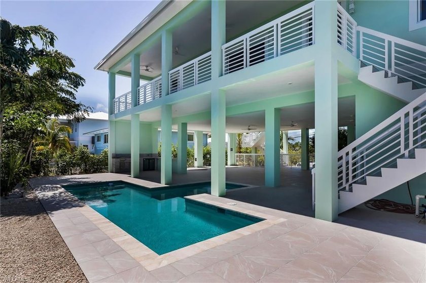 New Construction, walking distance from Sombrero Beach. This - Beach Home for sale in Marathon, Florida on Beachhouse.com