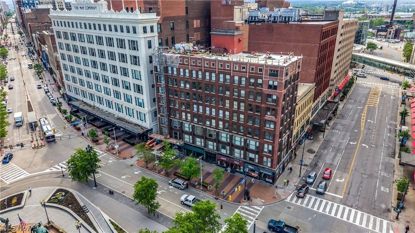 Experience true downtown living in this stunning 2-beds, 2-baths - Beach Condo for sale in Cleveland, Ohio on Beachhouse.com