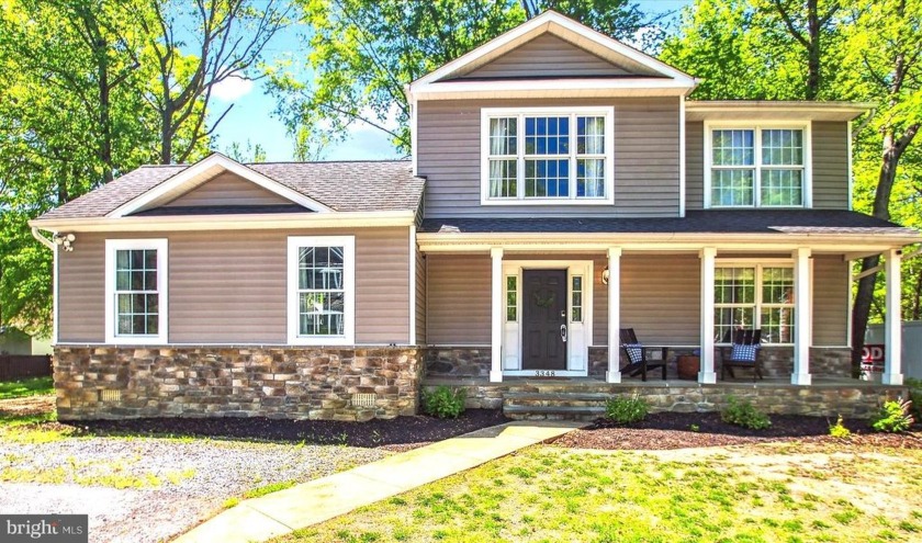 Tucked away on a quiet corner lot in the sought-after - Beach Home for sale in Edgewater, Maryland on Beachhouse.com