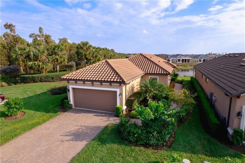 Thoughtfully upgraded and offered turnkey furnished, this - Beach Home for sale in Naples, Florida on Beachhouse.com