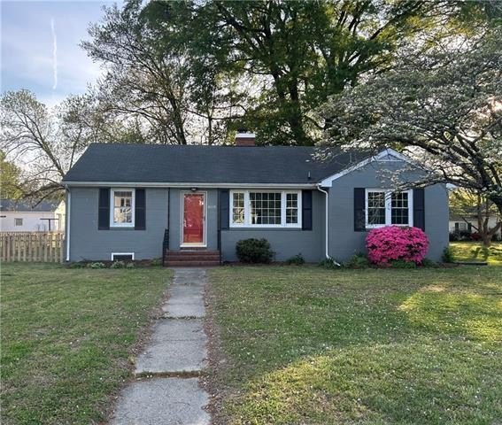 Welcome to this charming 3-bedroom, 1-bath home located in the - Beach Home for sale in Tappahannock, Virginia on Beachhouse.com