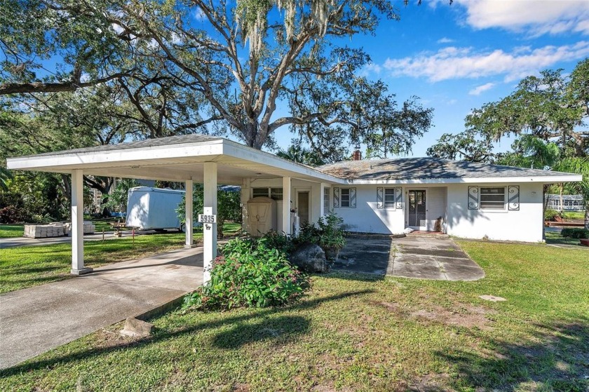 Under contract-accepting backup offers. Waterfront Property in - Beach Home for sale in New Port Richey, Florida on Beachhouse.com