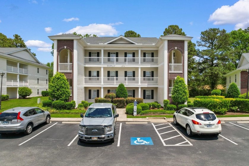 This top-floor 3-bedroom condo has the kind of charm and warmth - Beach Condo for sale in Myrtle Beach, South Carolina on Beachhouse.com