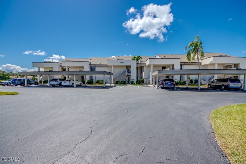 Welcome to The Fairways at Eagle Ridge! This beautifully updated - Beach Condo for sale in Fort Myers, Florida on Beachhouse.com